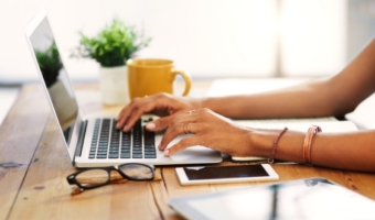 Как удаленная работа вредит здоровью зубов?