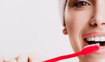 Ви неправильно чистите зуби: 5 головних помилок щоденного догляду